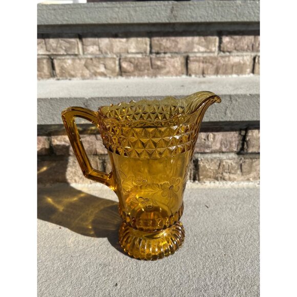 Vintage Early American Pattern Brown Glass Pitcher - Picture 4 of 10